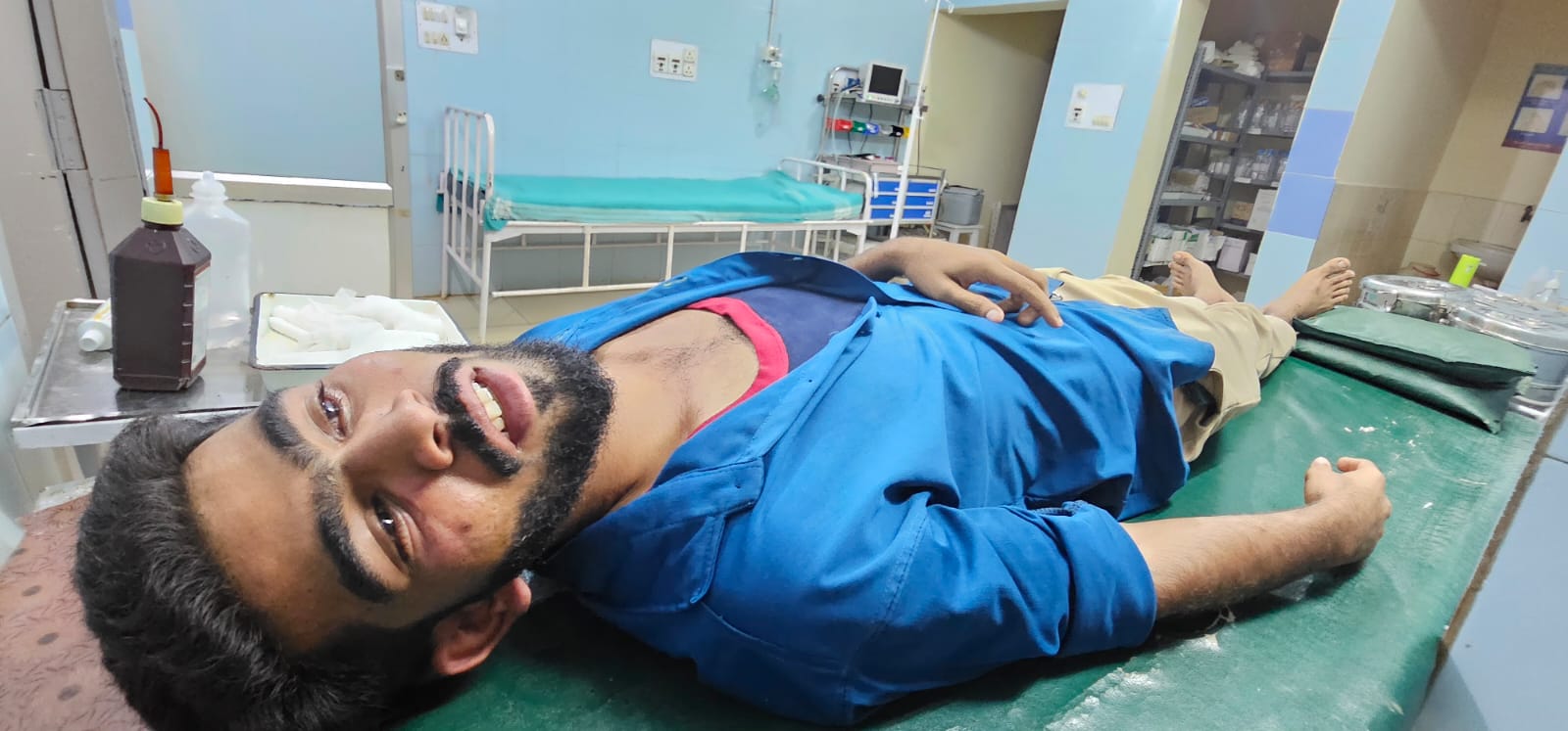 Injured auto-rickshaw driver Mohammed Ashiq (22) at a hospital in Mangaluru