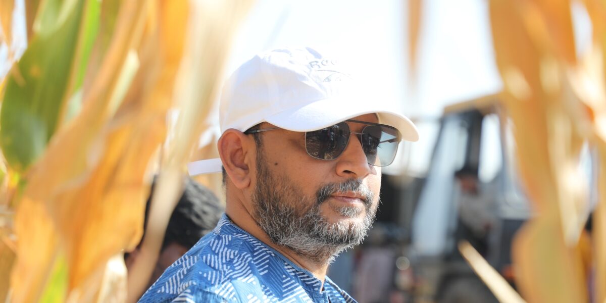 Director Vi Anand