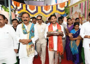 Andhra Pradesh Chief Minister YS Jagan Mohan Reddy on Monday, 18 September, presented silk robes to Lord Venkateswara.