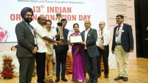 File pic of TN health minsiter recieving best State Organ and Tissue Transplant Organisation (SOTTO) award by the National Organ and Tissue Transplant Organisation (NOTTO) during the 13th Indian Organ Donation Day celebration 