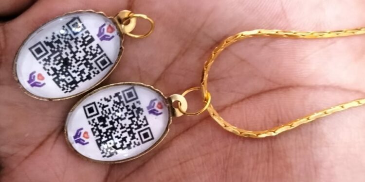 QR code pendants to trace your loved ones. (Supplied)