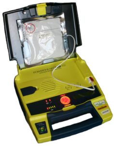 Automated External Defibrillator. (Wikimedia Commons)