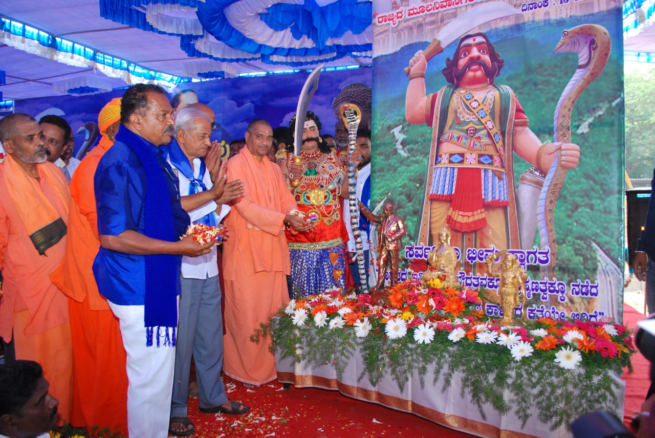 Karnataka Mysuru Mahisha Dasara Pratap Simha