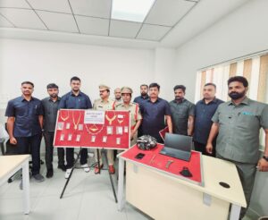 Gold jewellery seized during search operations. (Supplied)
