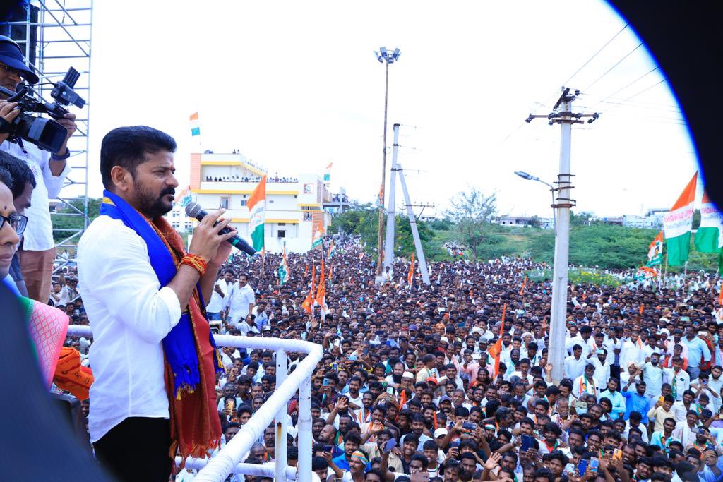 A Revanth Reddy addressing a gathering before filing his nomination papers in Kodangal. (X)