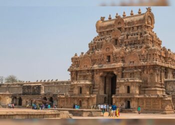 Tamil Nadu houses four UNESCO World Heritage Sites, 409 sites/monuments with ASI, 85 with State Archaeology plus over 36,000 temples spanning several centuries