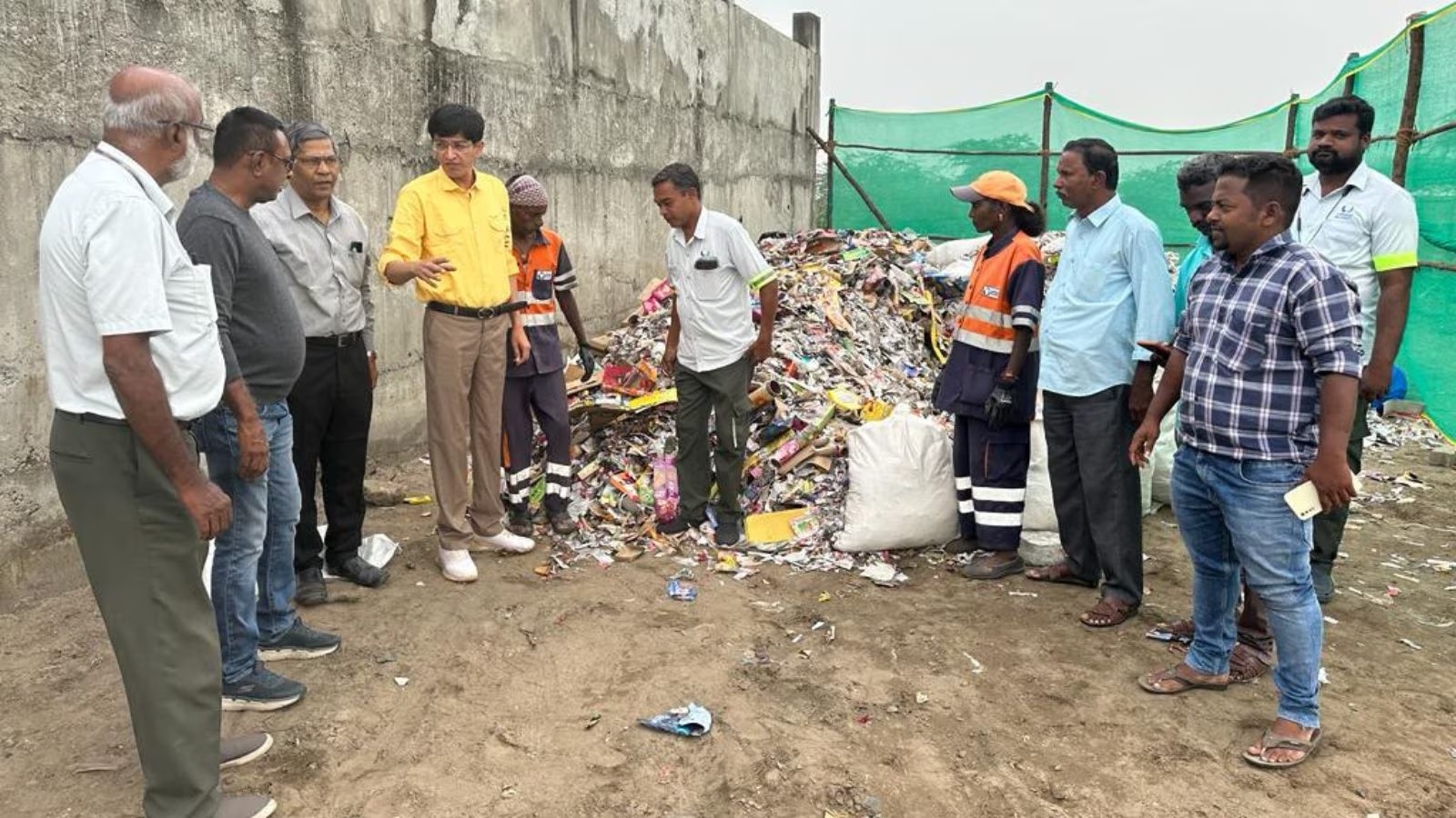 60,000 sanitation workers collecting 8,000 tonnes of cracker wastes in Tamil Nadu