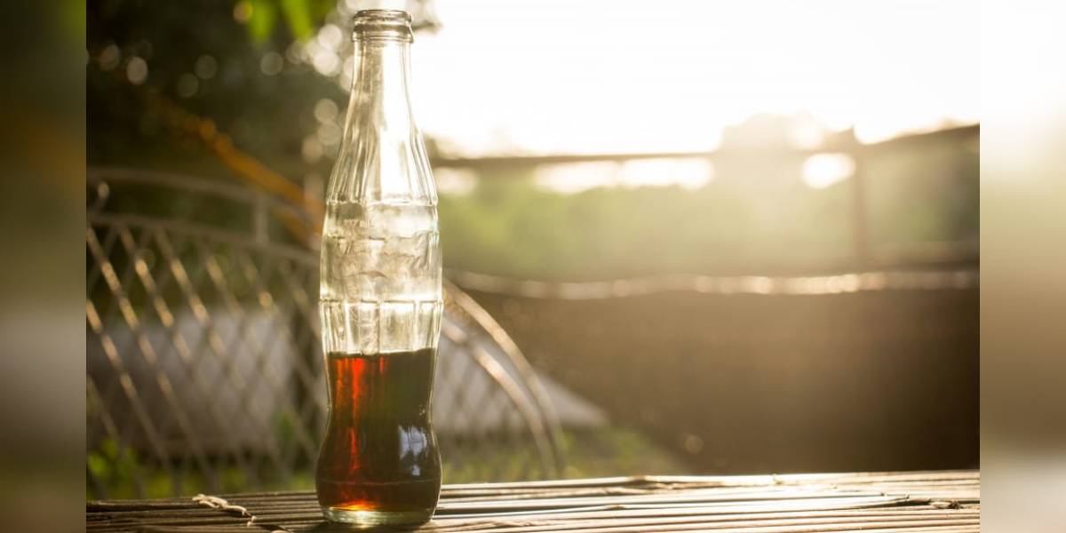 WHO asks for increase in tax on carbonated cola drinks to keep you healthy. But does it work? Yes!