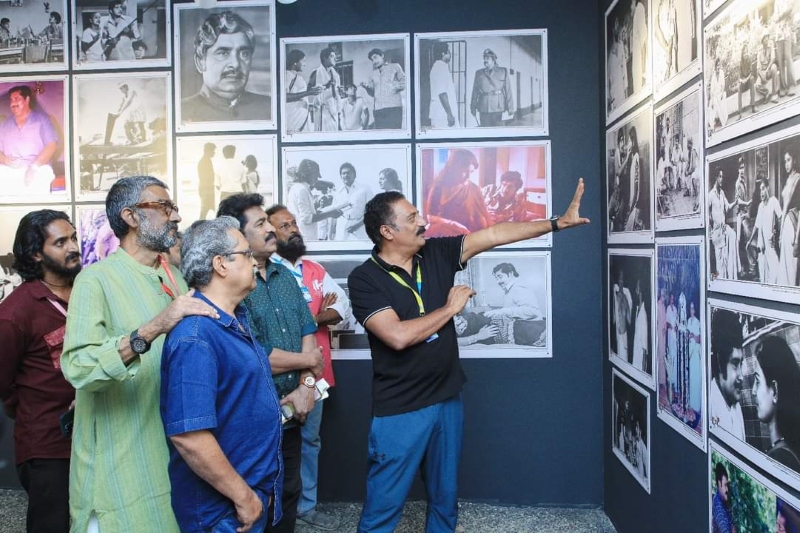 Prakash Raj and film fraternity at photo exhibition IFFK