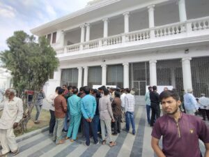 Telangana elections: AIMIM retains it's fortress but not the traditional way it is used to