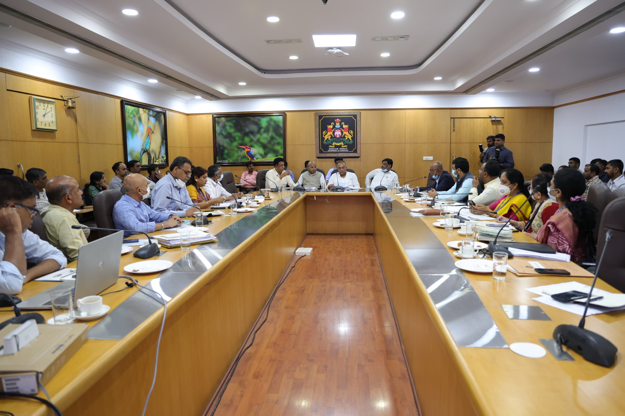 Officials and ministers at Cabinet sub committee meeting to tackle covid 19 in Karnataka.