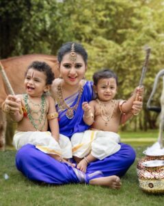 Amulya with her children Atharv and Adhaav
