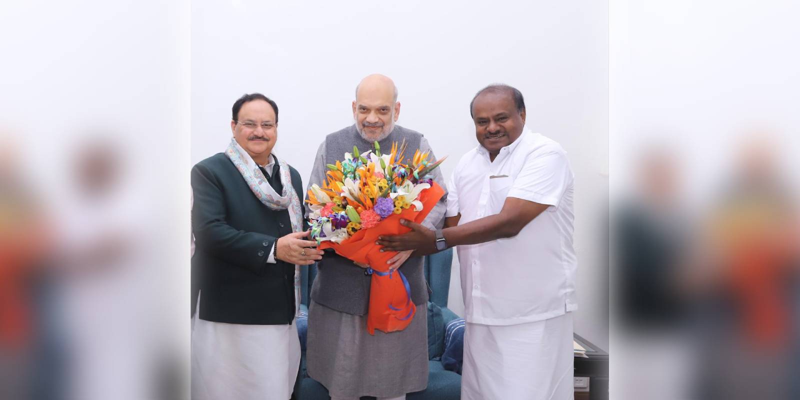 HD Kumaraswamy with Amit Shah and JP Nadda