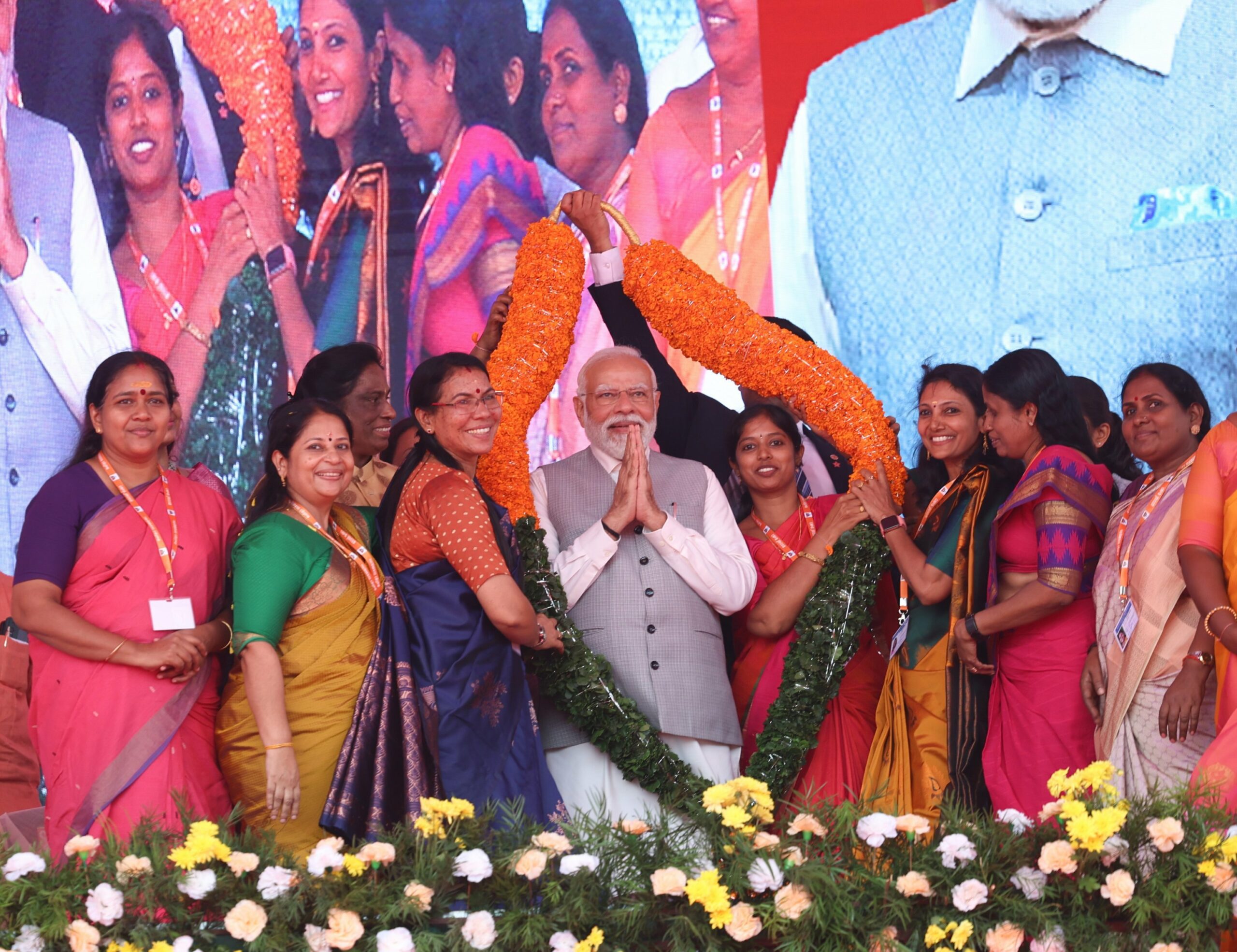 Mahila Morcha leaders honour Modi at Thrissur event. Photo: Supplied