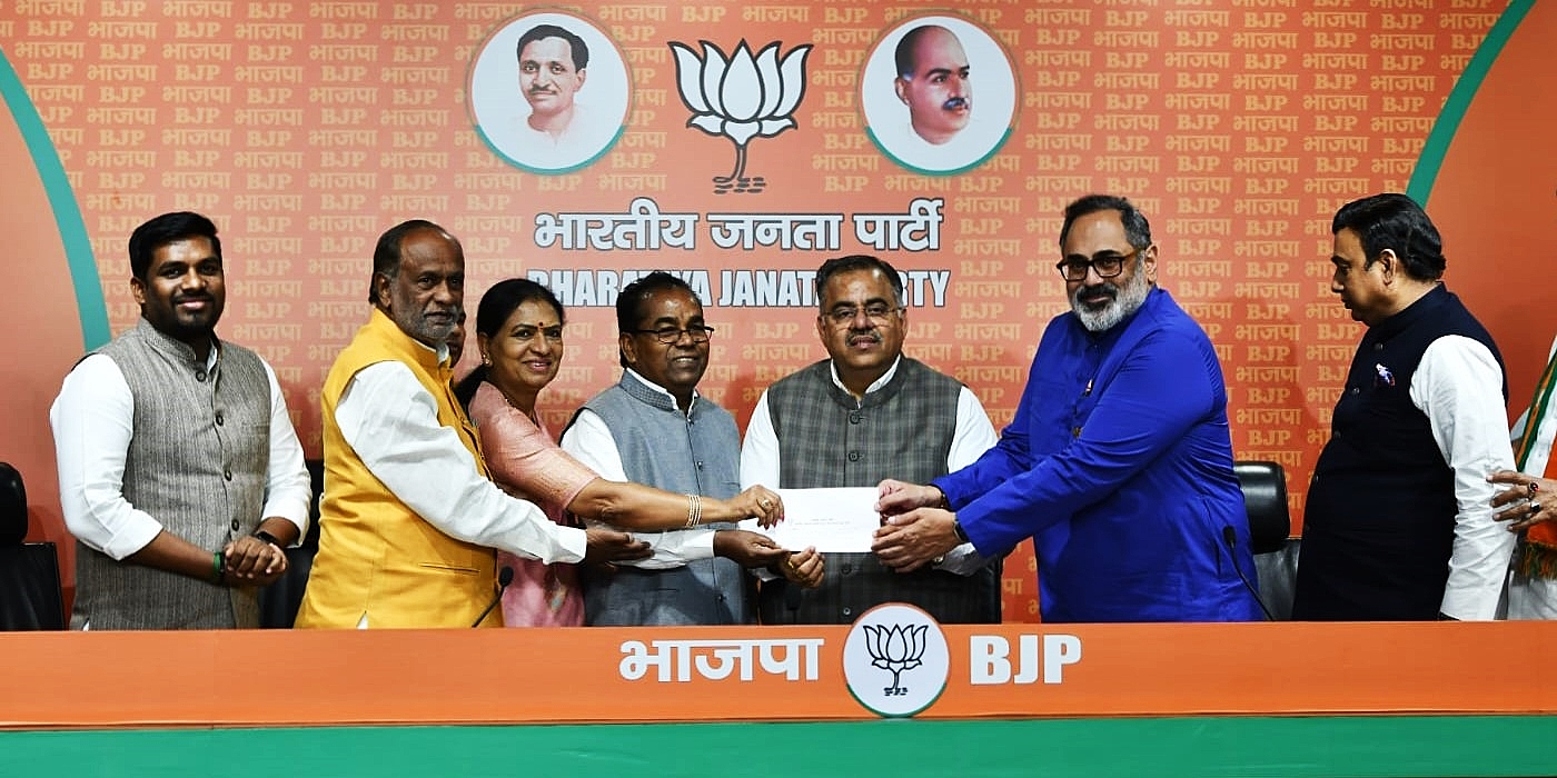 MP Pothuganti Ramulu and other BRS leaders join the BJP.