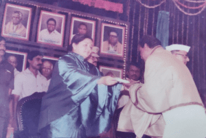 Receiving Kalaimamani State Government Award from then TN Chief Minister J Jayalalithaa (1993). (Supplied) 