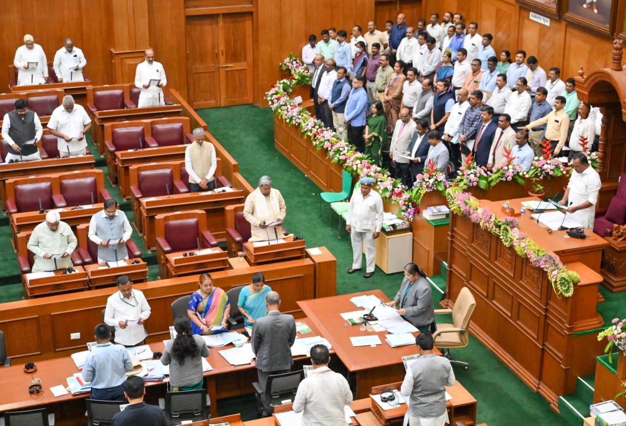 Two Bills passed in Karnataka Assembly without debate as Opposition BJP, JD(S) stage protest
