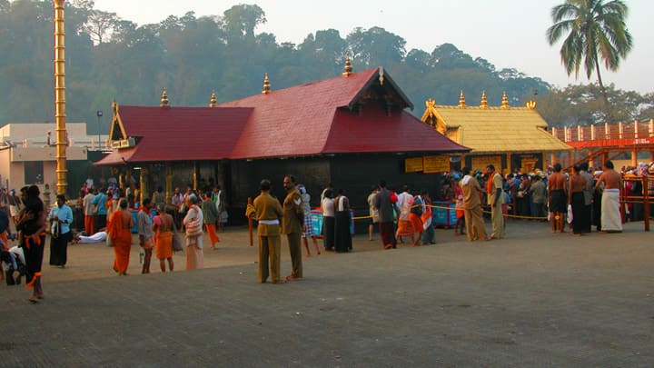Only Malayali Brahmins are allowed to conduct pujas at the Sabarimala Sree Dharma Sastha Temple. (Kerala Tourism)