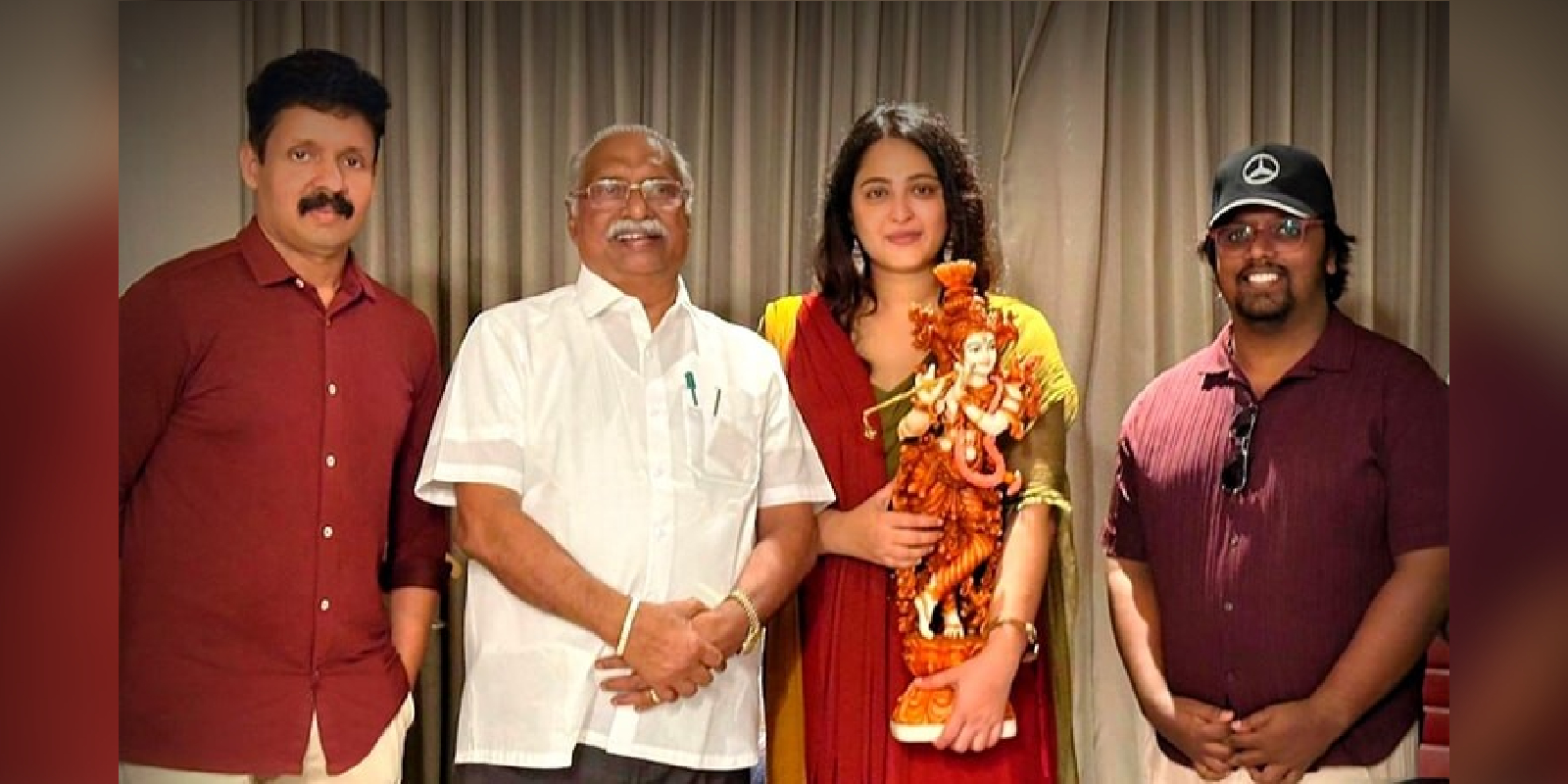 Anushka Shetty joins the sets of 'Kathanar-The Wild Sorcerer' - The South  First