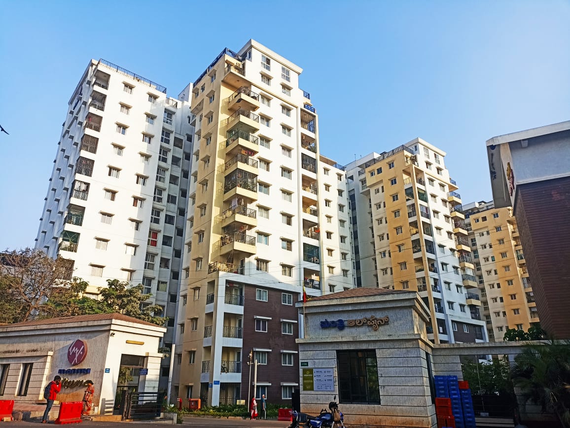 Mantri Alpyne Apartments on Uttarahalli Main Road
