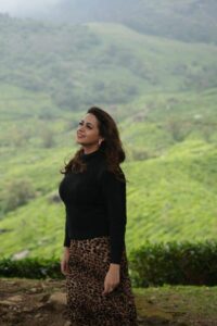 Bhavana plays the female lead in Nadikar