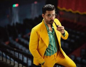 Tovino Thomas as David Pallikal in Nadikar